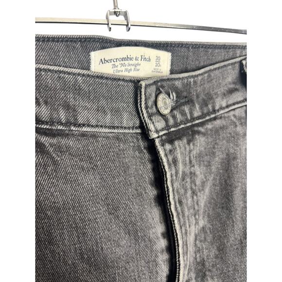 Abercrombie & Fitch Ultra High Rise 90s Straight Jean Size 30 Washed Black Vent - Picture 9 of 12
